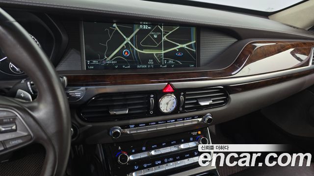 Genesis EQ900 2016 — photo 18