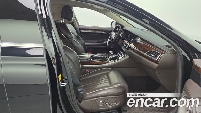 Genesis EQ900 2016 — photo 16