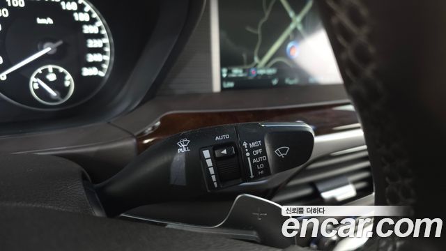 Genesis EQ900 2016 — photo 30