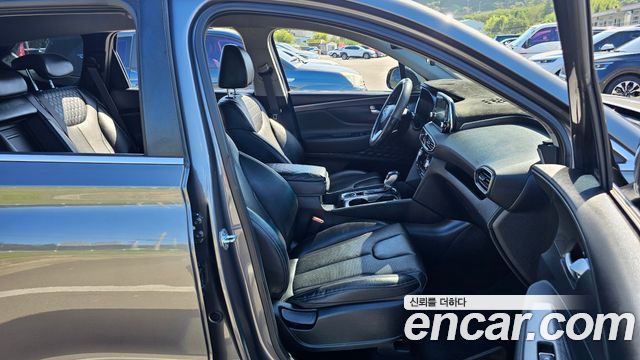 Hyundai Santafe 2020 — photo 11