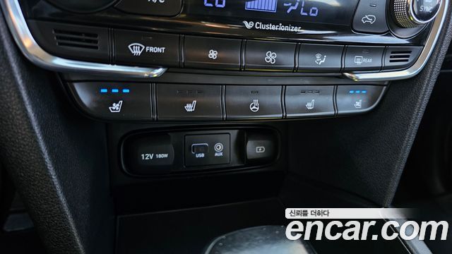 Hyundai Santafe 2020 — photo 16