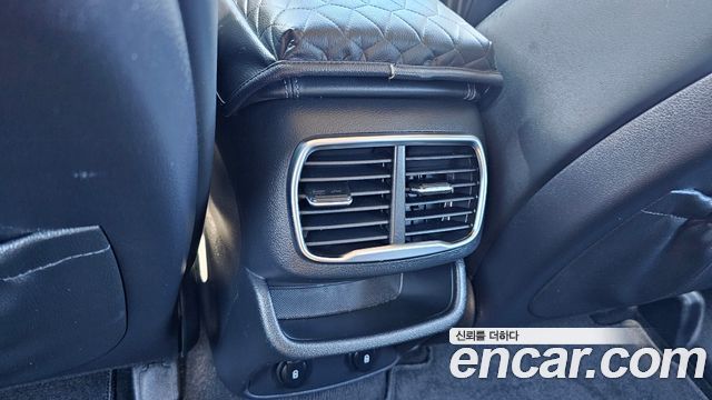 Hyundai Santafe 2020 — photo 19