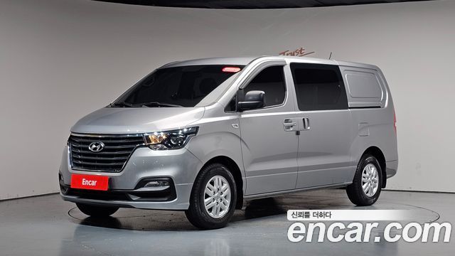 Hyundai Starex 2020 — photo 31