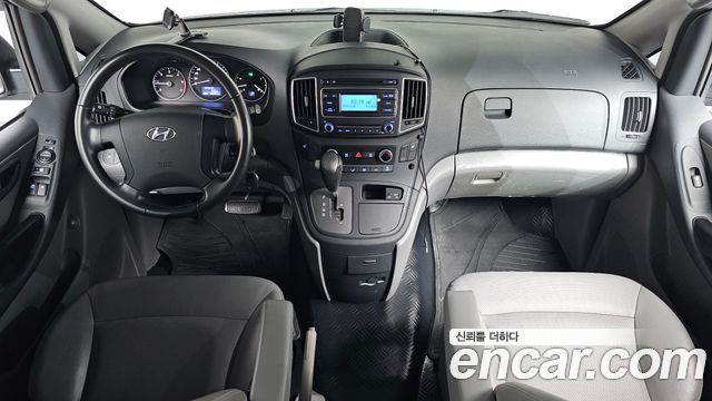 Hyundai Starex 2020 — photo 10
