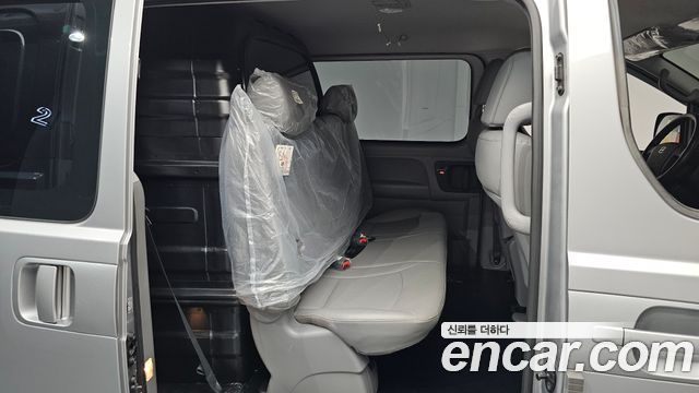 Hyundai Starex 2020 — photo 18