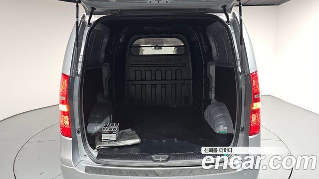 Hyundai Starex 2020 — photo 29