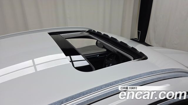 BMW X4 2017 — photo 25