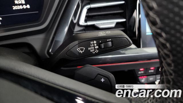 Audi Q4 e-tron 2023 — photo 29