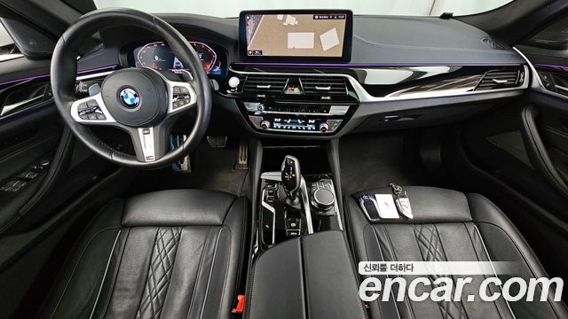 BMW 5-Series 2022 — photo 7