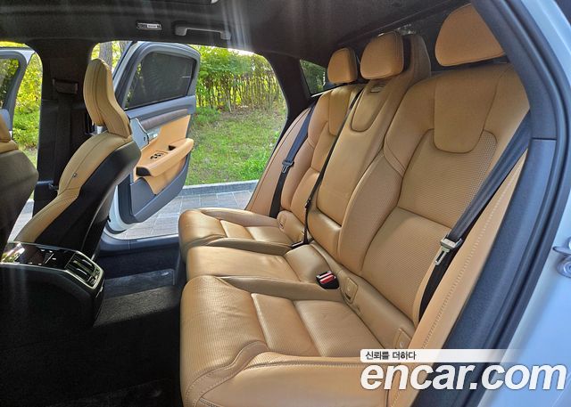 Volvo S90 2023 — photo 16