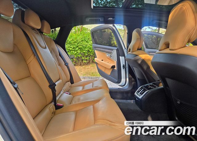 Volvo S90 2023 — photo 18
