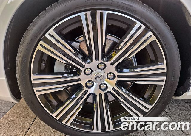 Volvo S90 2023 — photo 20