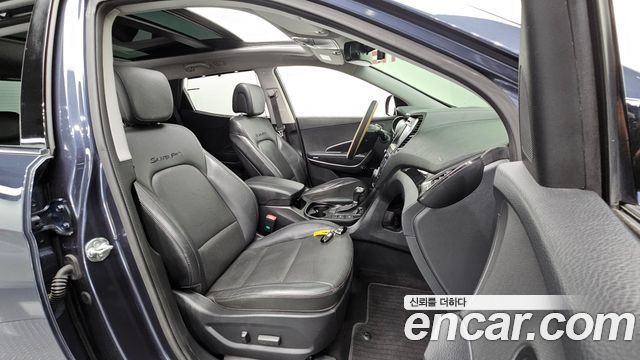 Hyundai Santafe 2015 — photo 16