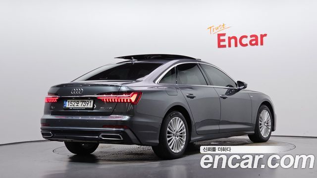 Audi A6 2021 — photo 2