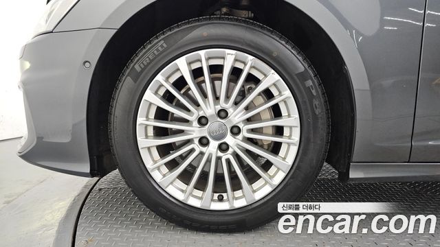Audi A6 2021 — photo 5
