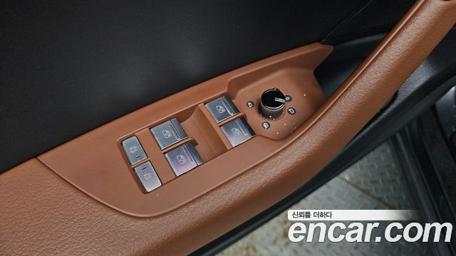 Audi A6 2021 — photo 23