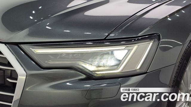 Audi A6 2021 — photo 8