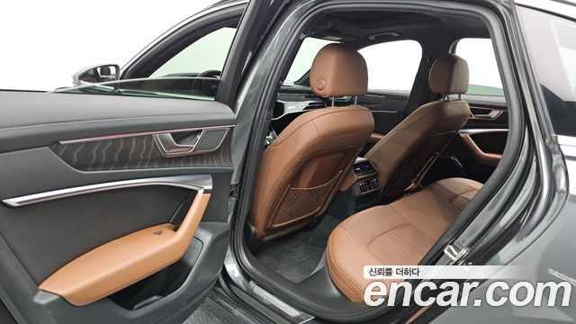 Audi A6 2021 — photo 16