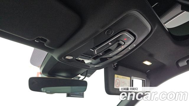 Audi A6 2021 — photo 27