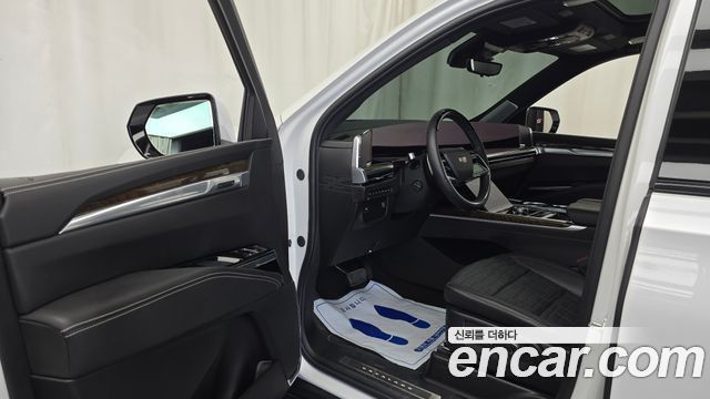 Cadillac Escalade 2025 — photo 13