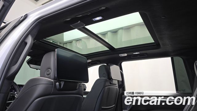 Cadillac Escalade 2025 — photo 21