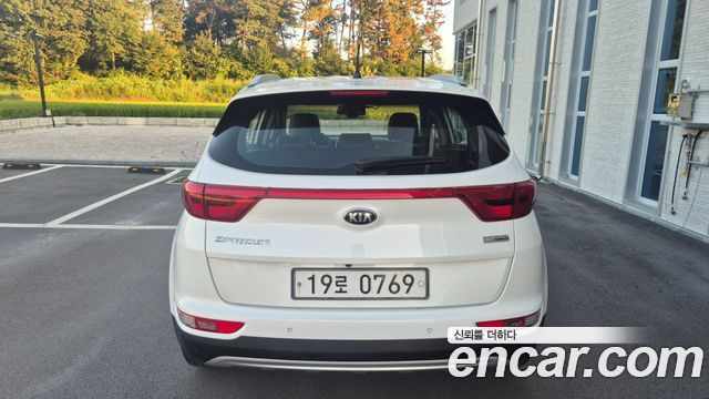Kia Sportage 2016 — photo 4