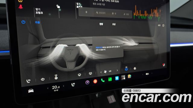 Tesla Model Y 2025 — photo 29