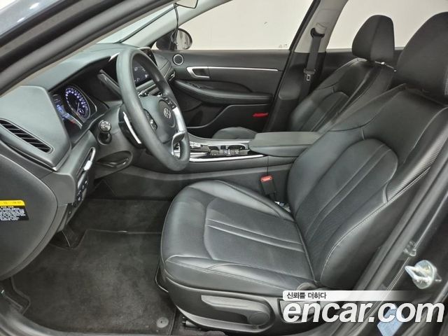 Hyundai Sonata 2020 — photo 12