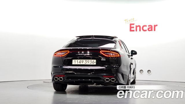 Kia Stinger 2018 — photo 4