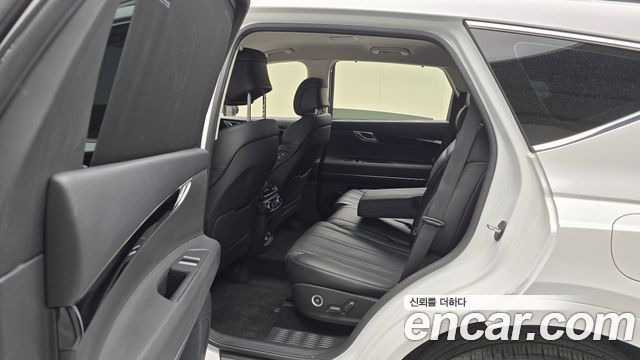 Genesis GV80 2021 — photo 12