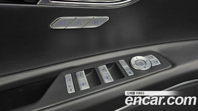 Genesis GV80 2021 — photo 17