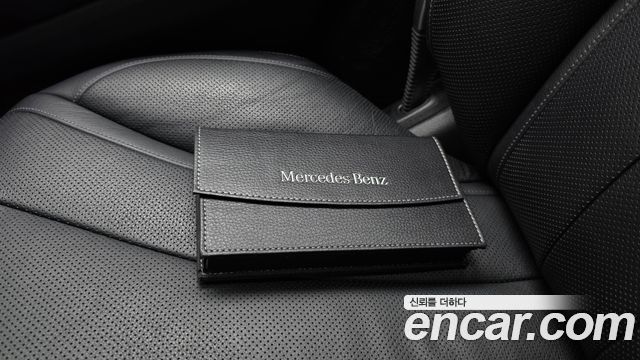 Mercedes-Benz S-Class 2020 — photo 21
