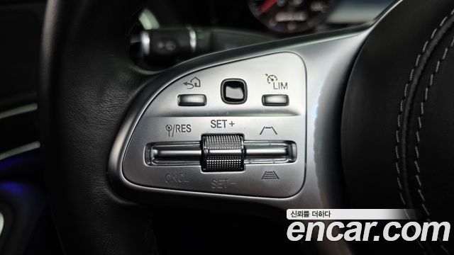 Mercedes-Benz S-Class 2020 — photo 23