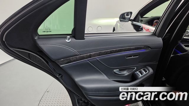Mercedes-Benz S-Class 2020 — photo 15