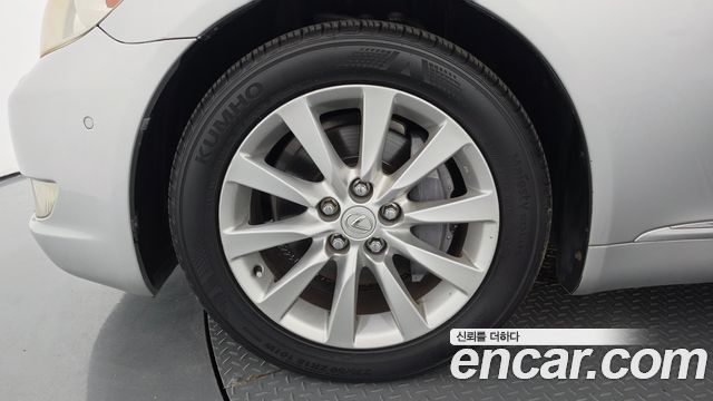 Lexus LS 2012 — photo 5