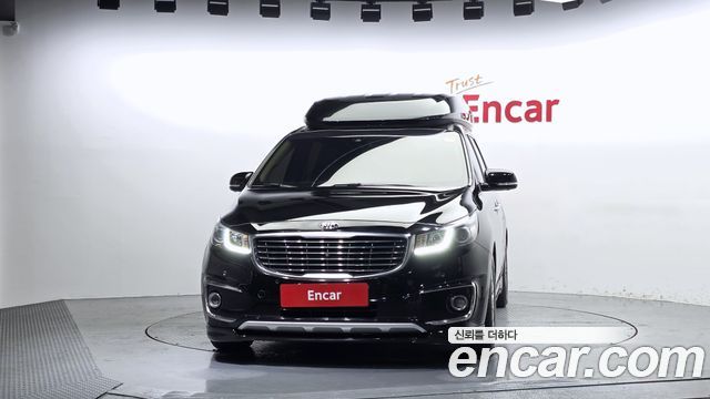 Kia Canival 2018 — photo 3