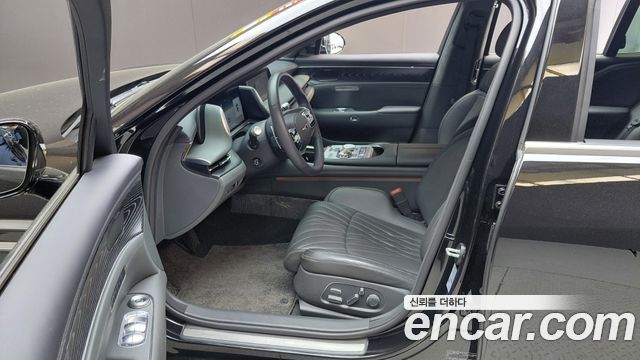 Genesis G90 2023 — photo 13