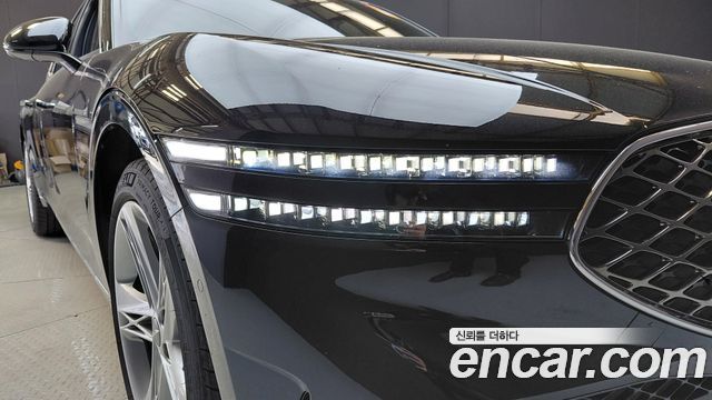 Genesis G90 2023 — photo 8