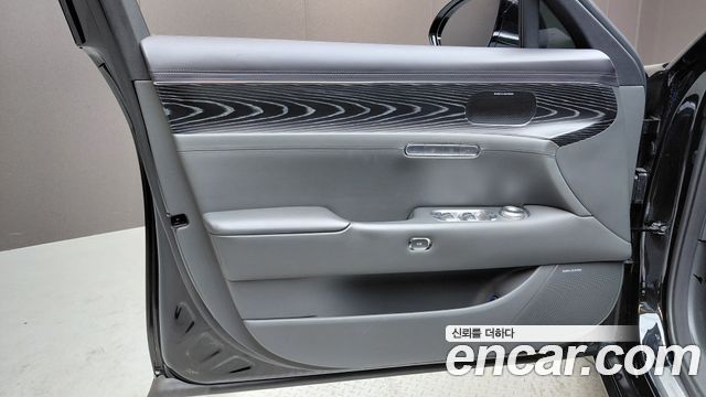 Genesis G90 2023 — photo 14