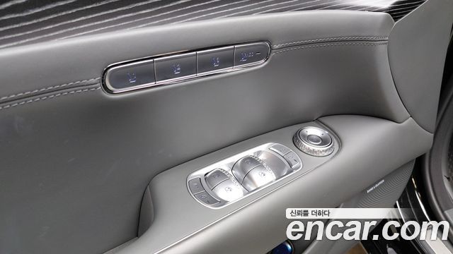 Genesis G90 2023 — photo 29