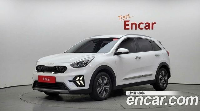 Kia Niro 2022 — photo 1