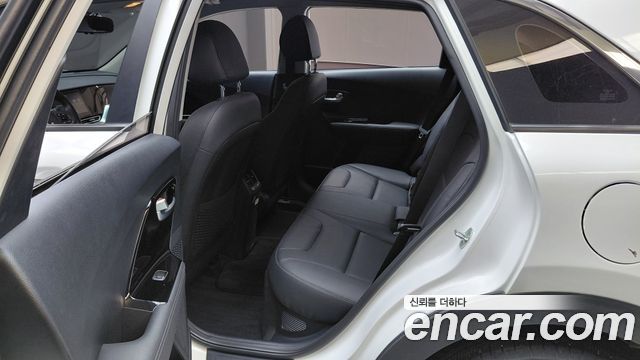 Kia Niro 2022 — photo 18
