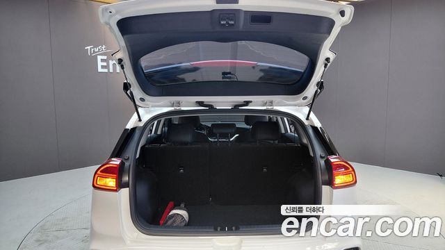Kia Niro 2022 — photo 27