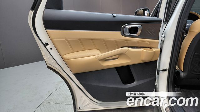 Kia Sorento 2023 — photo 15