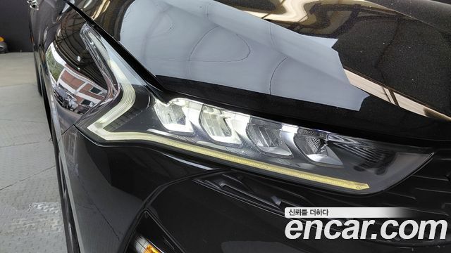 Kia K5 2022 — photo 8