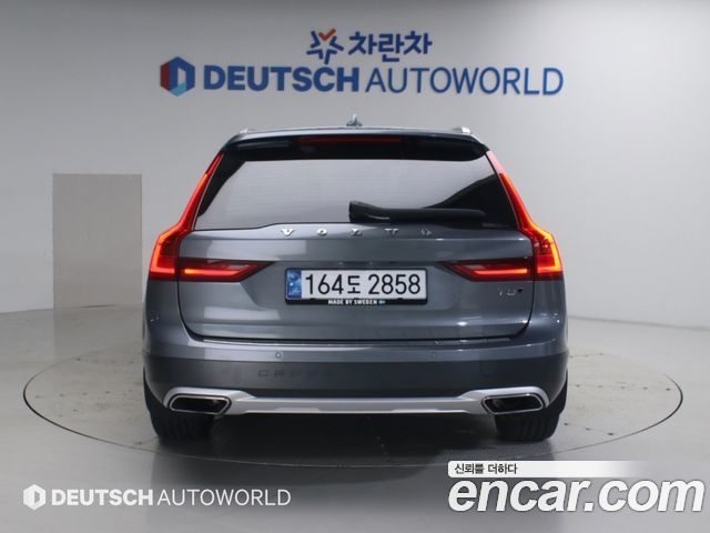 Volvo V90 2020 — photo 4