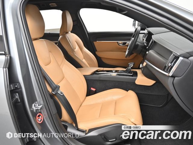 Volvo V90 2020 — photo 10
