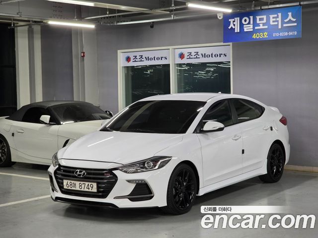 Hyundai AVANTE 2018 — photo 1