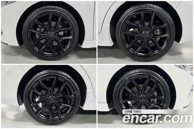 Hyundai AVANTE 2018 — photo 17