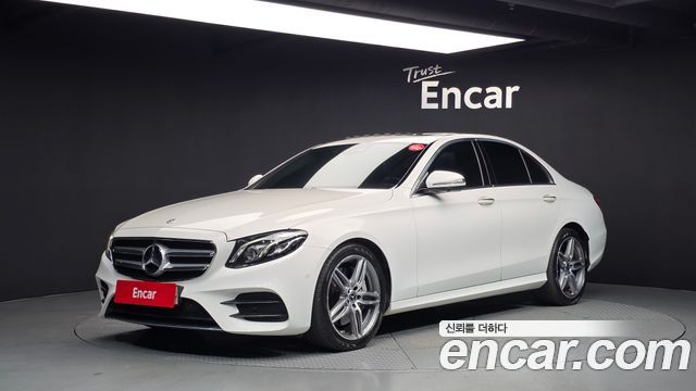 Mercedes-Benz E-Class 2019 — photo 1